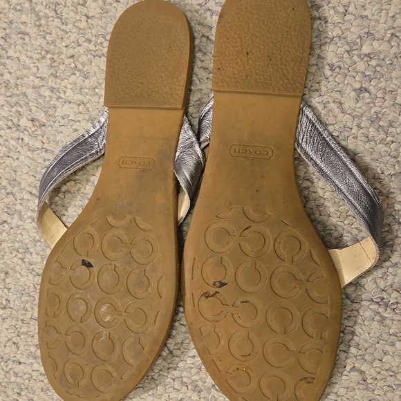 COACH RADIANT Metalic Thong Sandals - Picture 6 of 7